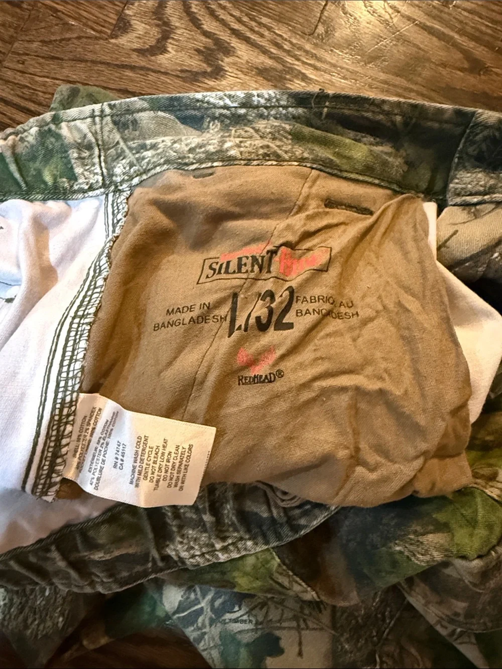RedHead silent hide